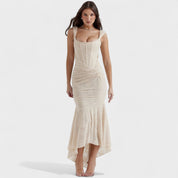 Cesca – Vestido de Silueta Escultural