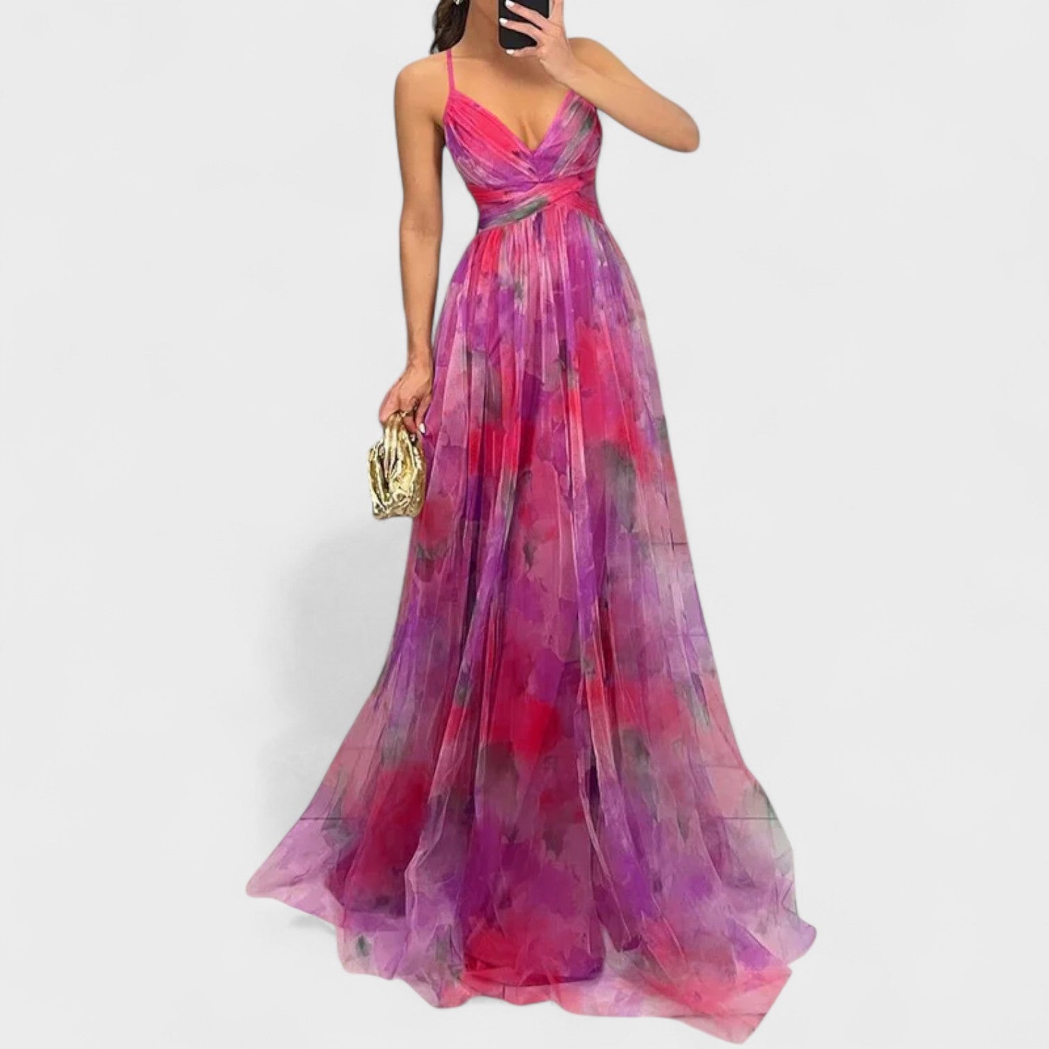 RitaBacelona – El vestido largo con flores que conquista miradas