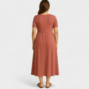 Clara – Vestido Línea Suave