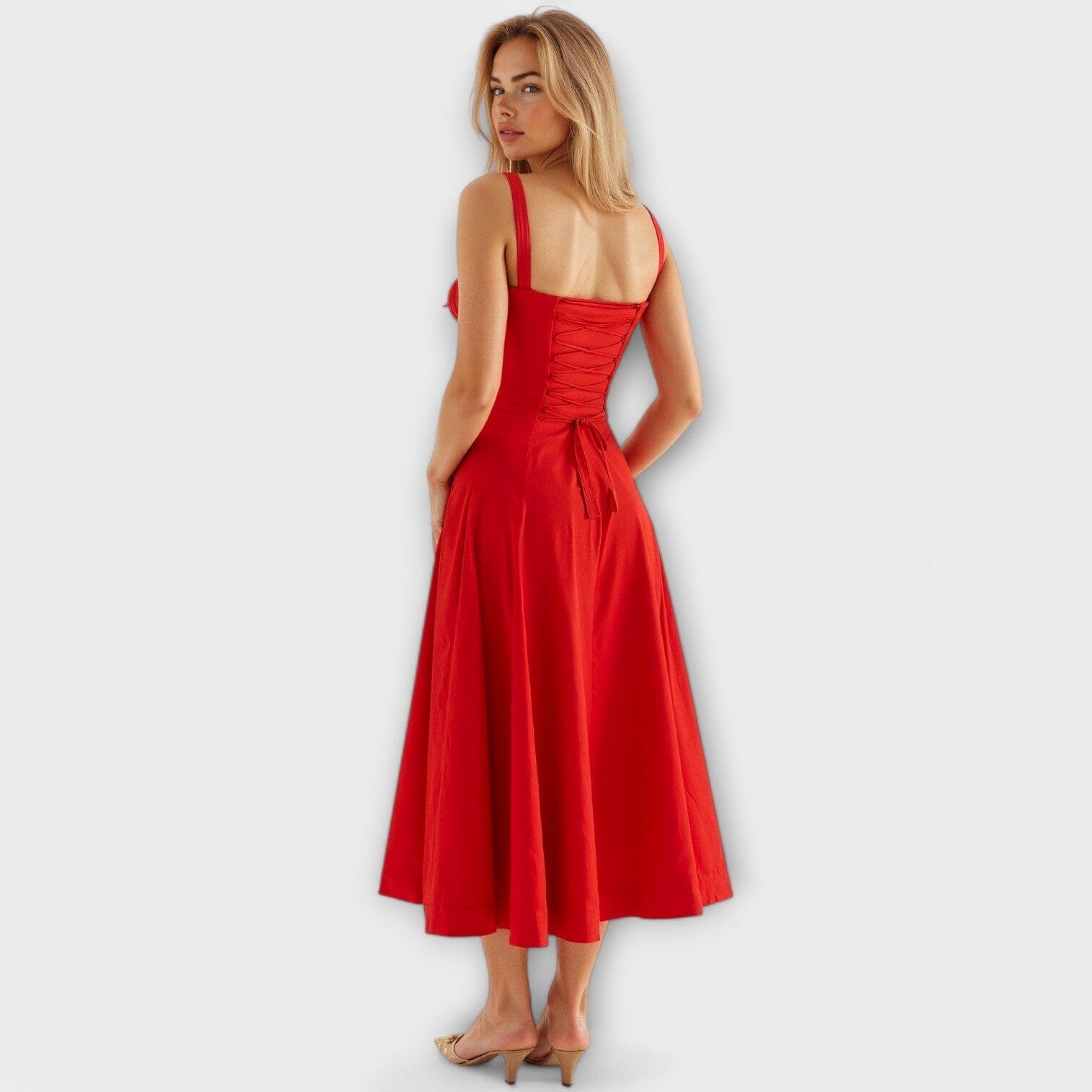 Kiana – Vestido midi con corsé