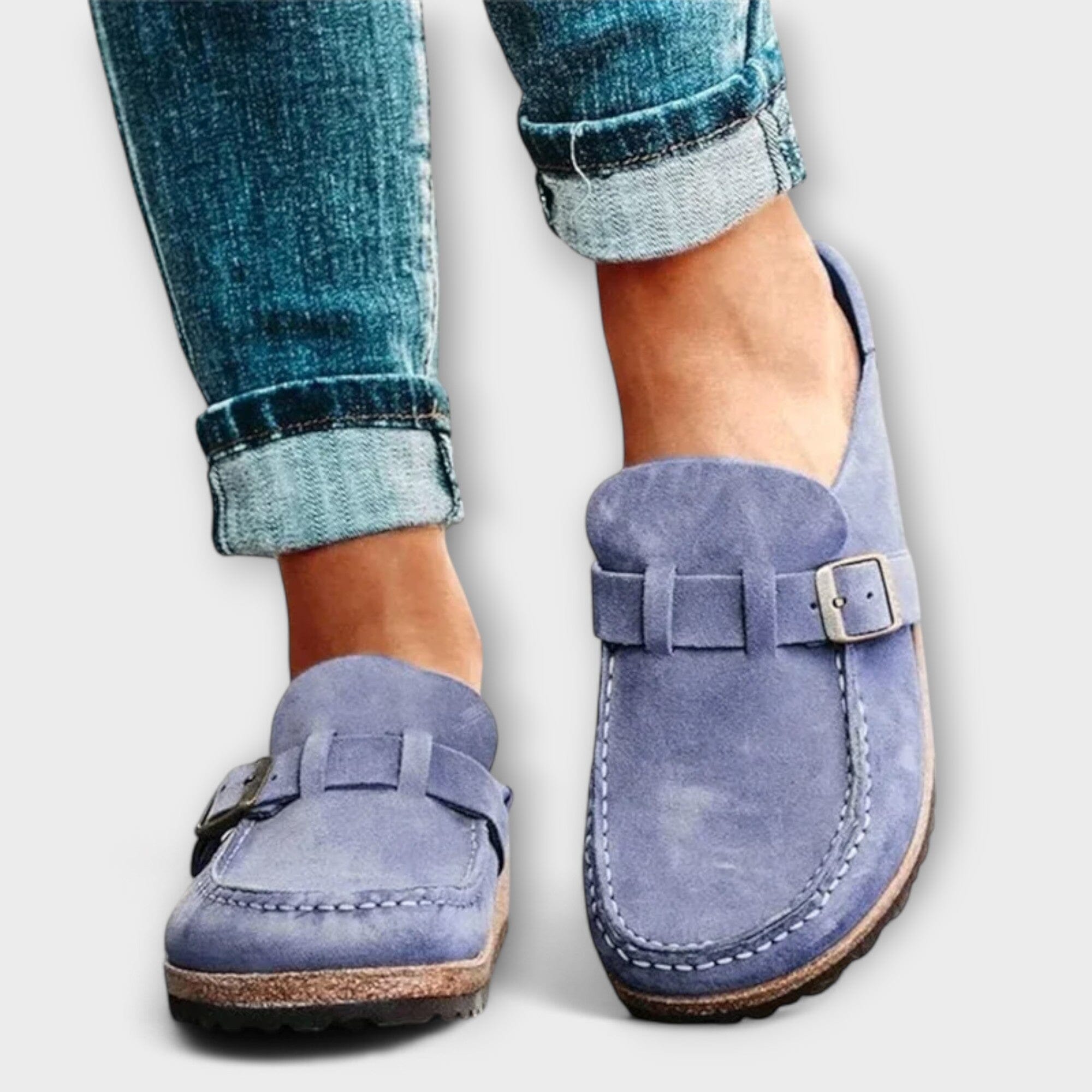 Mocasines ortopédicos para mujer con hebilla decorativa