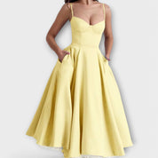 Mélie – Vestido ligero de verano con detalle de corsé