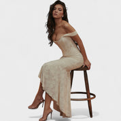 Cesca – Vestido de Silueta Escultural