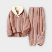 Stella – Conjunto de Franela Acogedor