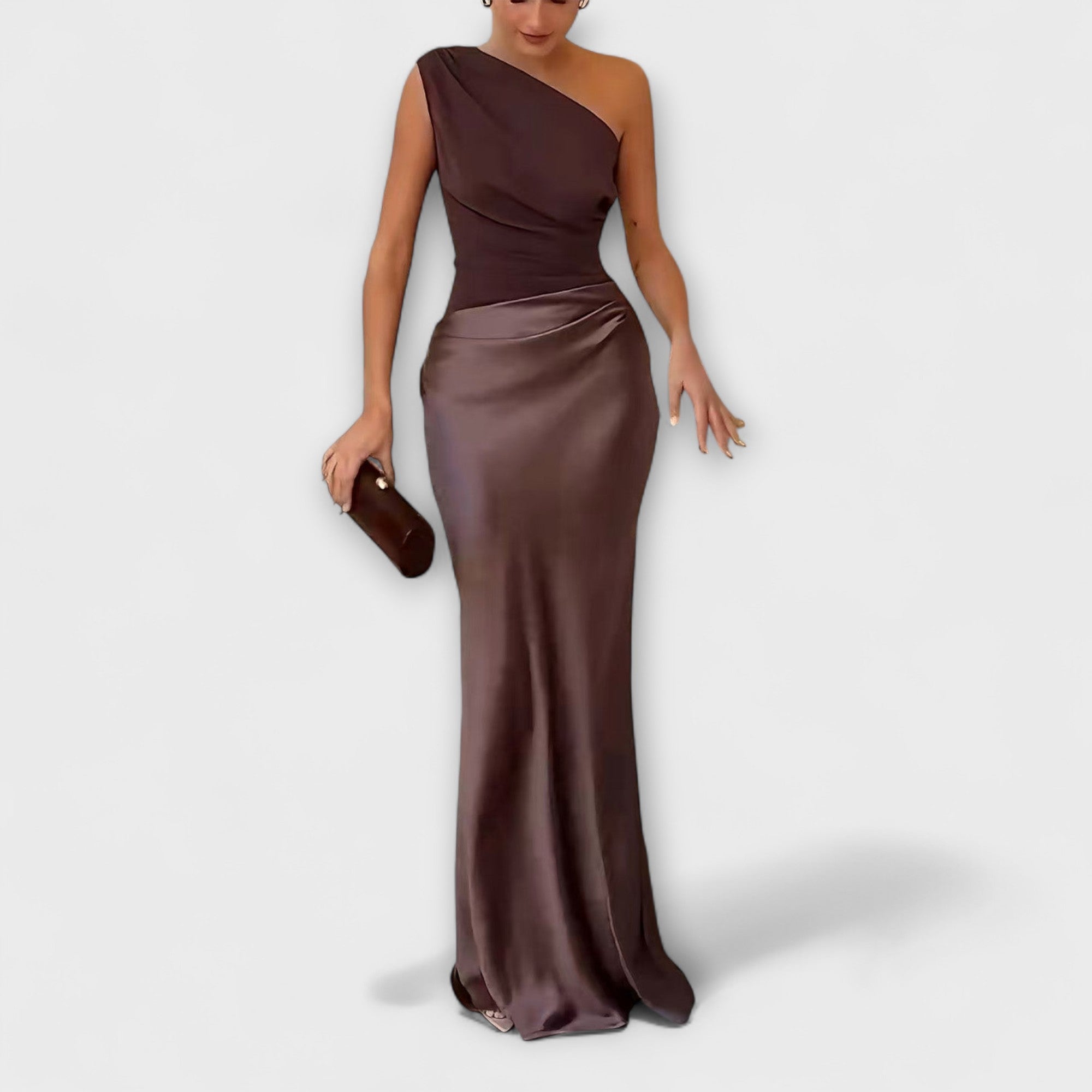 Vera – Vestido Asimétrico Satinado