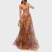 RitaBacelona – El vestido largo con flores que conquista miradas