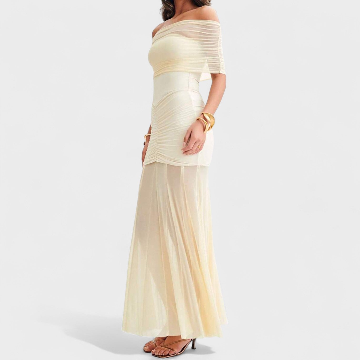 Vittoria – Vestido Largo de Malla con Hombros Descubiertos