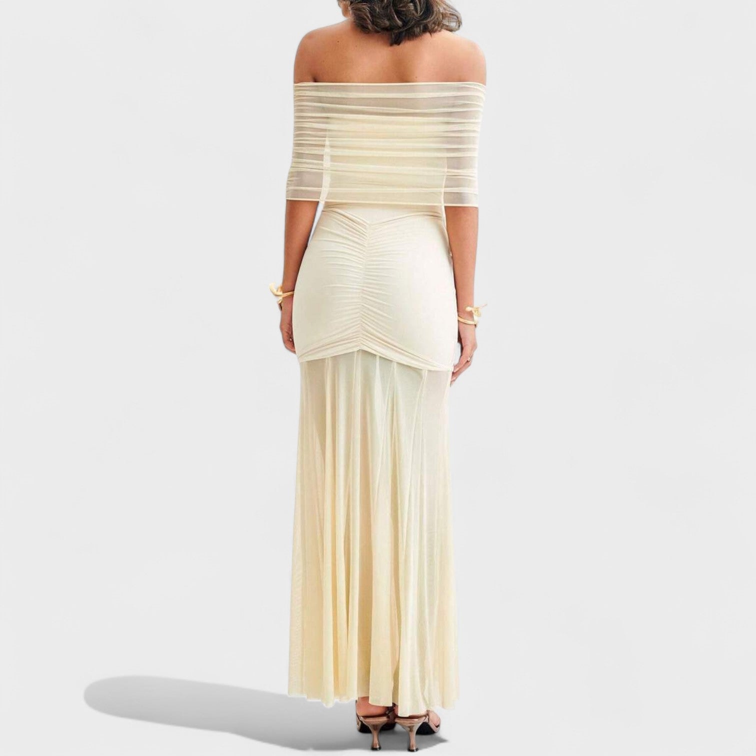 Vittoria – Vestido Largo de Malla con Hombros Descubiertos