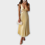 Elegante vestido midi de noche con plisado