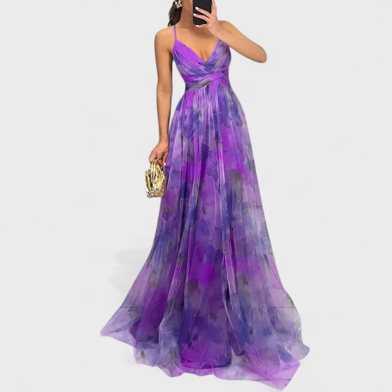 RitaBacelona – El vestido largo con flores que conquista miradas